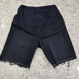 Isabel Maternity Bermuda Jean Shorts size 16, Crossover Panel, 9” inseam, black